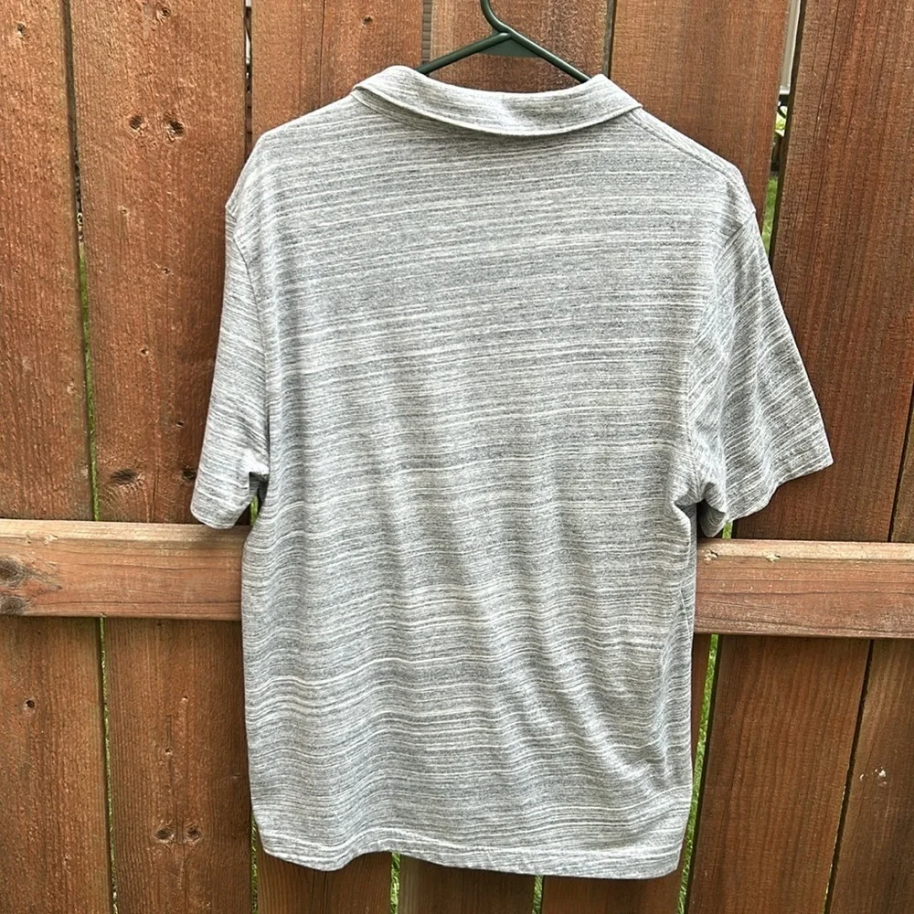 Banana Republic Casual Grey and White Short Sleeve Polo Size Large